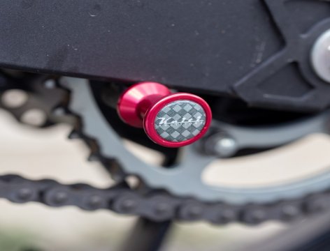BB100R
